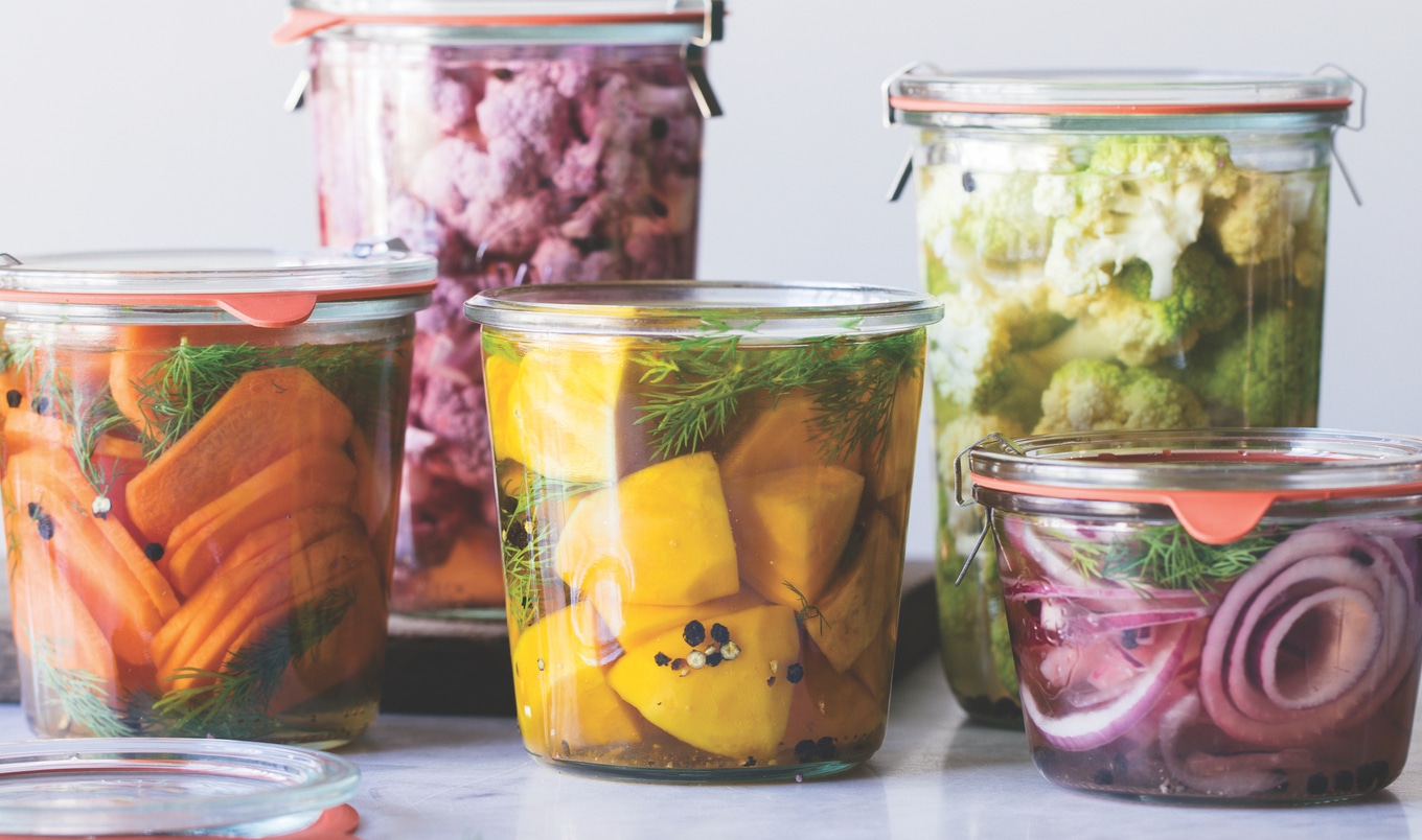 Quick Pickled Rainbow Vegetables