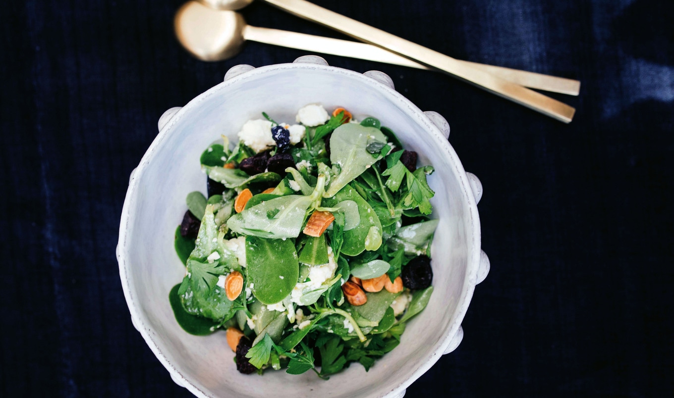 Vegan Greek-Style Green Salad