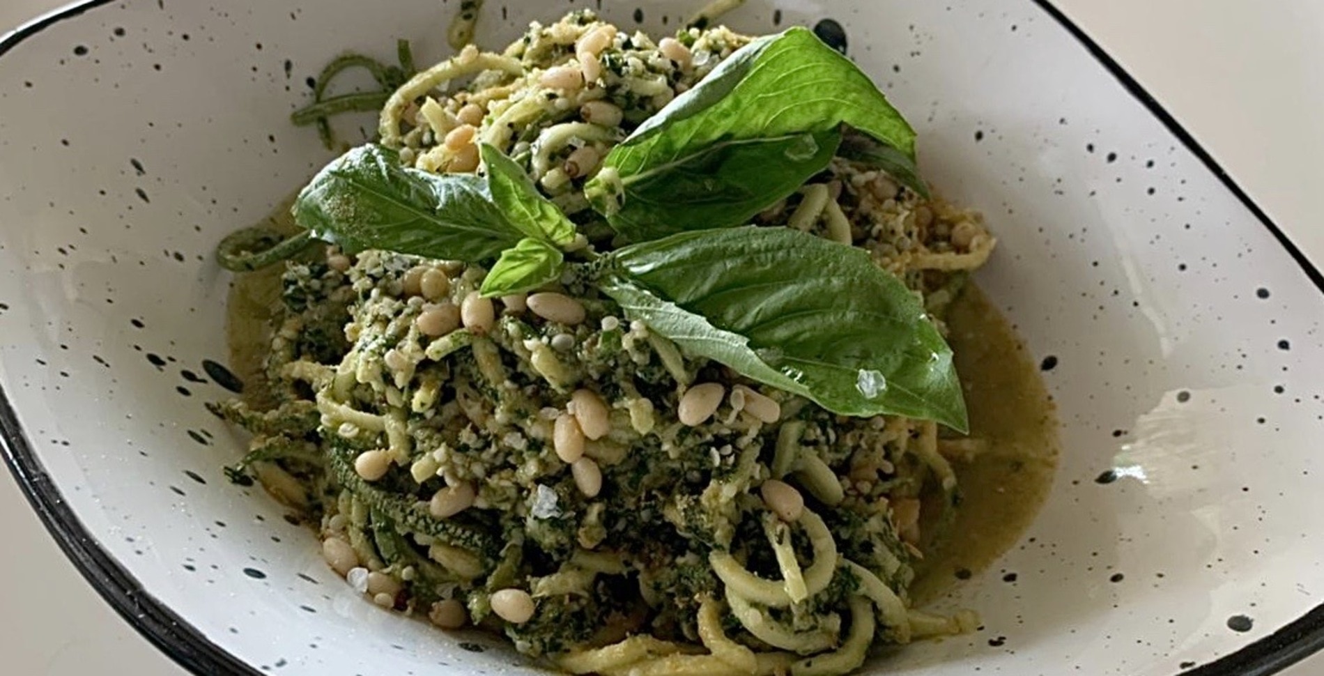 Raw Zucchini Noodles in Cashew Pesto