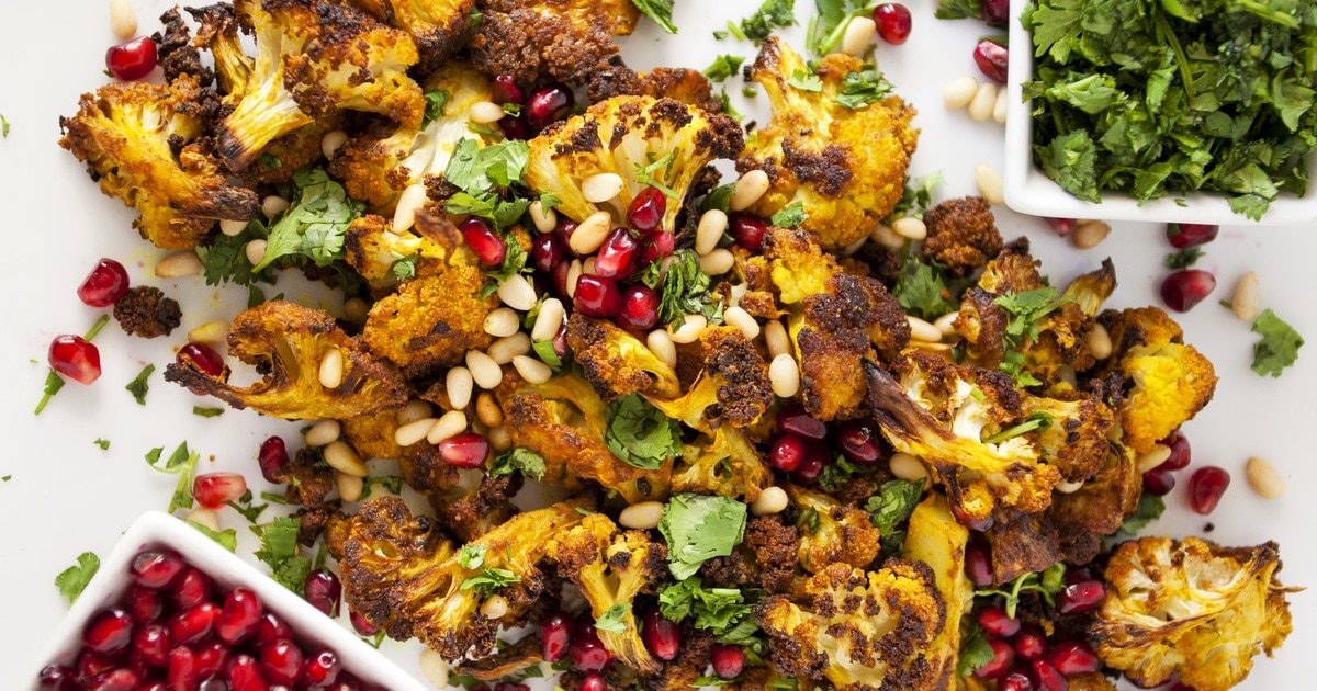 Roasted Turmeric Cauliflower With Cilantro and Mint - Vimarsana News