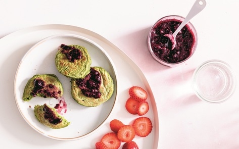 Vegan Protein Pancakes with Spinach and Chia