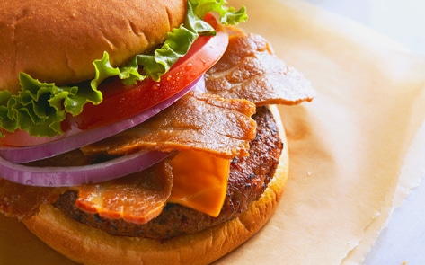University of Massachusetts Is First to Serve Sweet Earth’s Vegan Bacon Cheeseburger on Campus 
