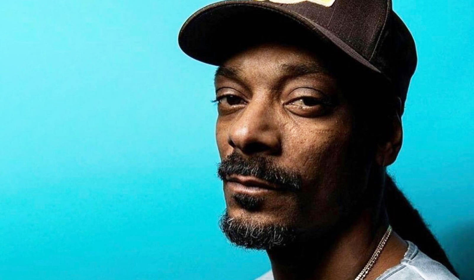 Snoop Dogg’s Vegan Friends Are Helping Him “Switch Up” His Diet