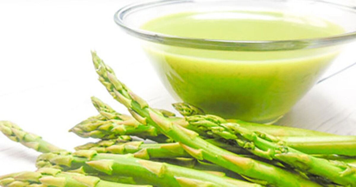 Easy Chilled Asparagus Soup | VegNews