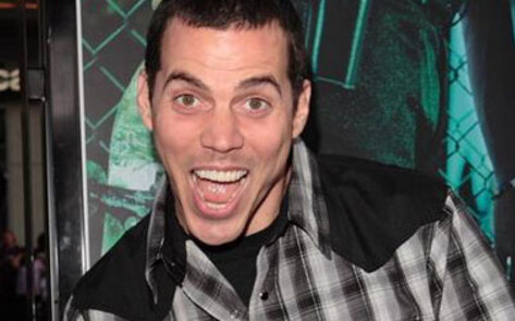 Steve-O Goes Vegan