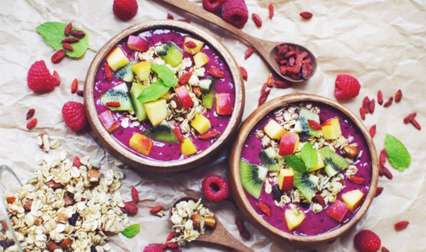 10 Dreamy Smoothie Bowl Recipes