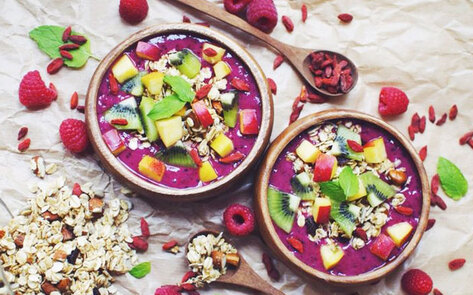 VegNews.SmoothieBowl