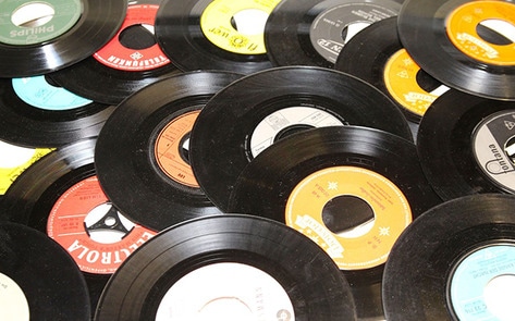 NYC Record Dealer to Open Vegan Eatery in Milwaukee