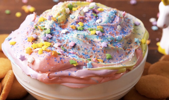 VegNewsVeganUnicornBrunch1