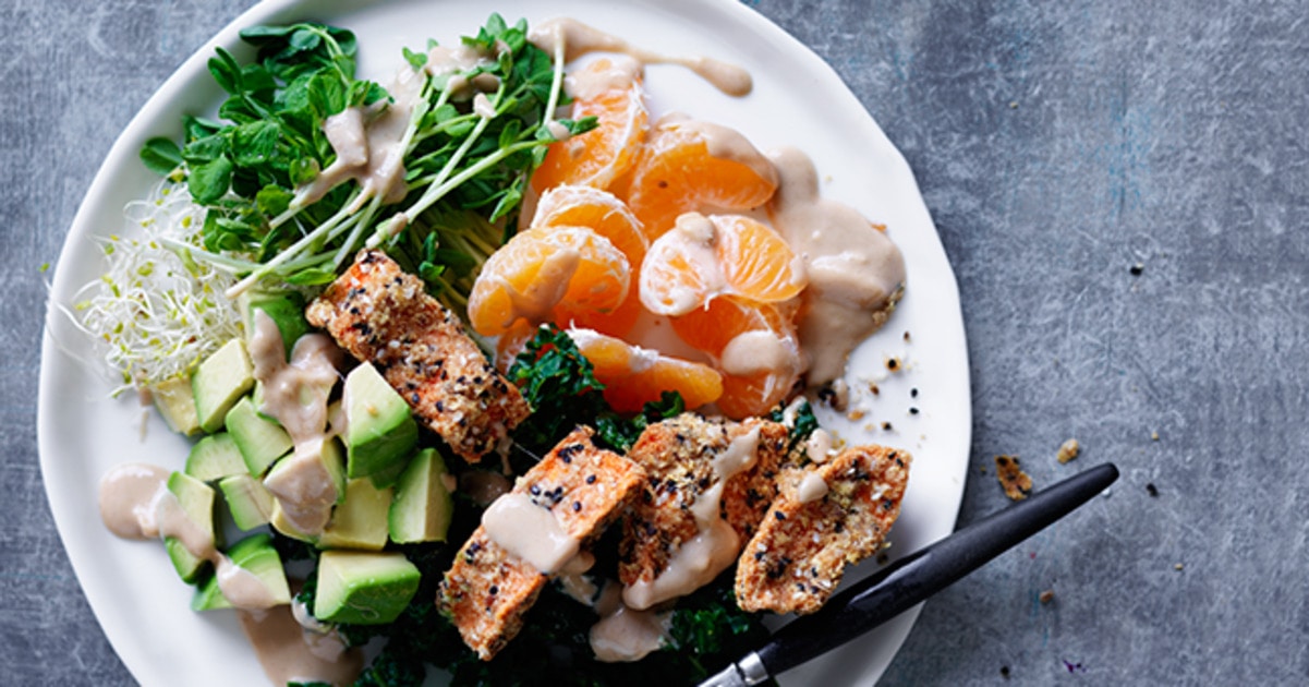 Plant-Based Avocado-Papaya Salmon Salad | VegNews