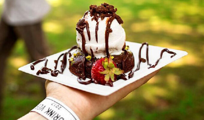 VegNews.EatDrinkVeganCharliesBrownies
