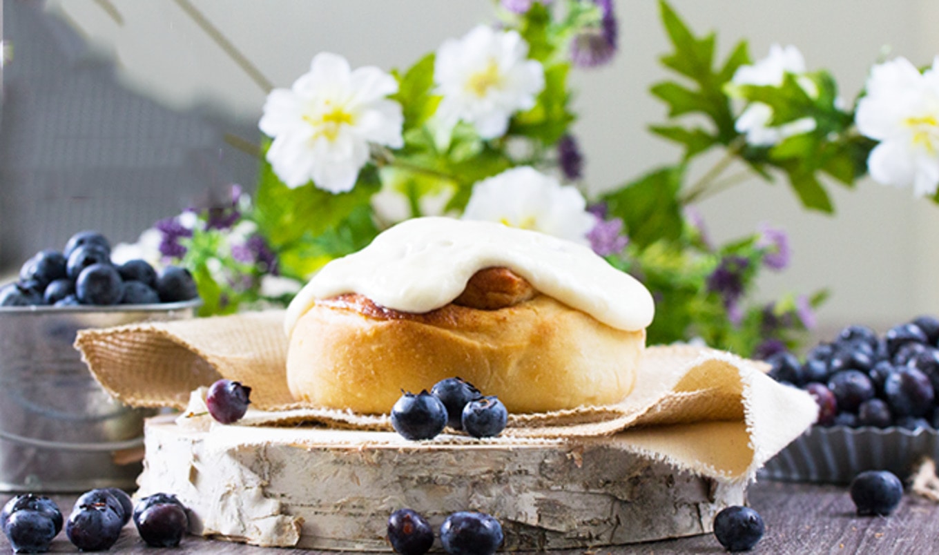 Vegan Cinnamon Roll Shop to Open 70 Canadian Locations