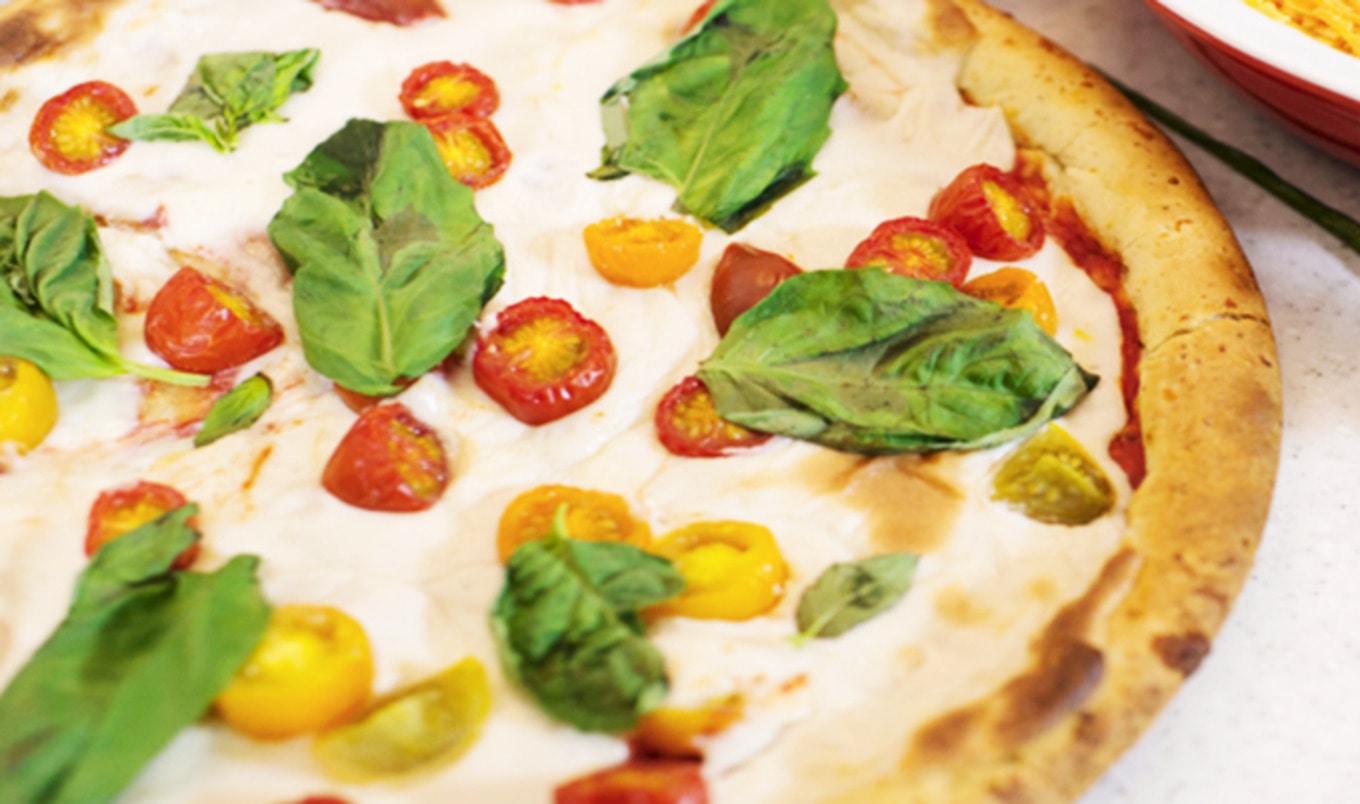East Coast Pizza Chain Adds Vegan Cheese