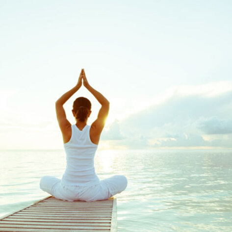 7 Vegan-Friendly Yoga Retreats Around the Globe