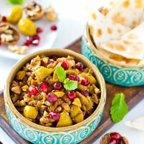 9 Vegan Foods to Eat While Watching <I>Game of Thrones</I>