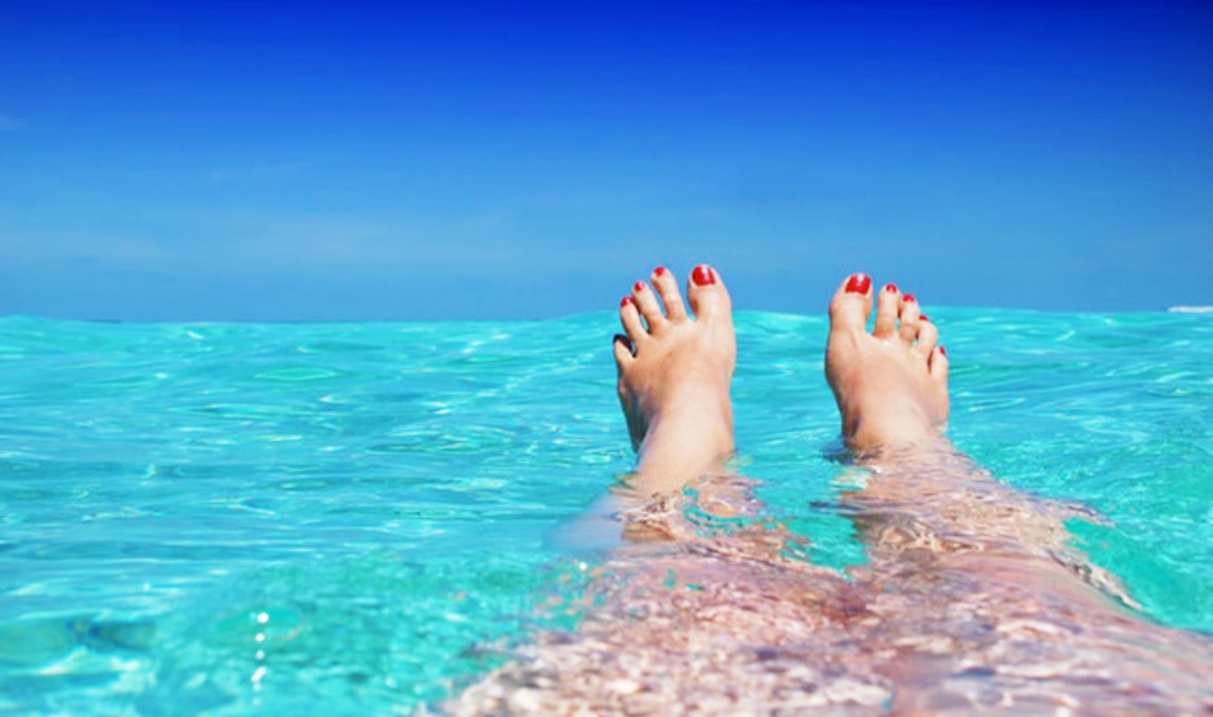 5 Vegan-Friendly Beach Towns You Need to Visit