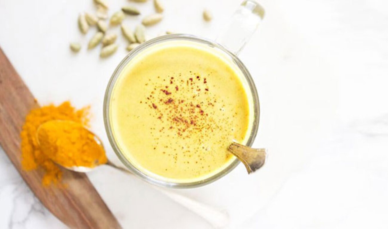 5 Hormone-Friendly Vegan Food Swaps for Easier Periods