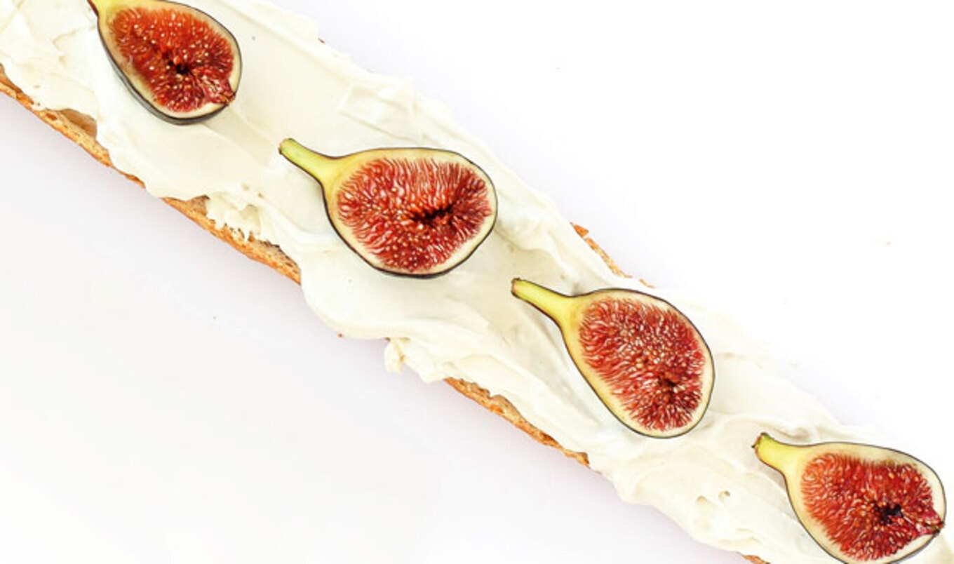 Dairy-Free Coconut Cashew Cream Cheese
