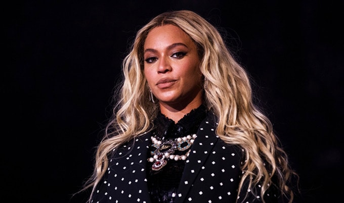 VegNewsBeyonce5