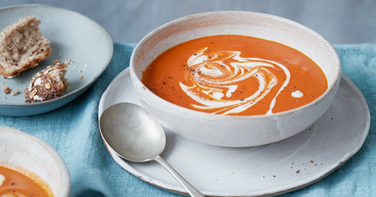 Easy Roasted Tomato Soup With Cashew Cream | VegNews