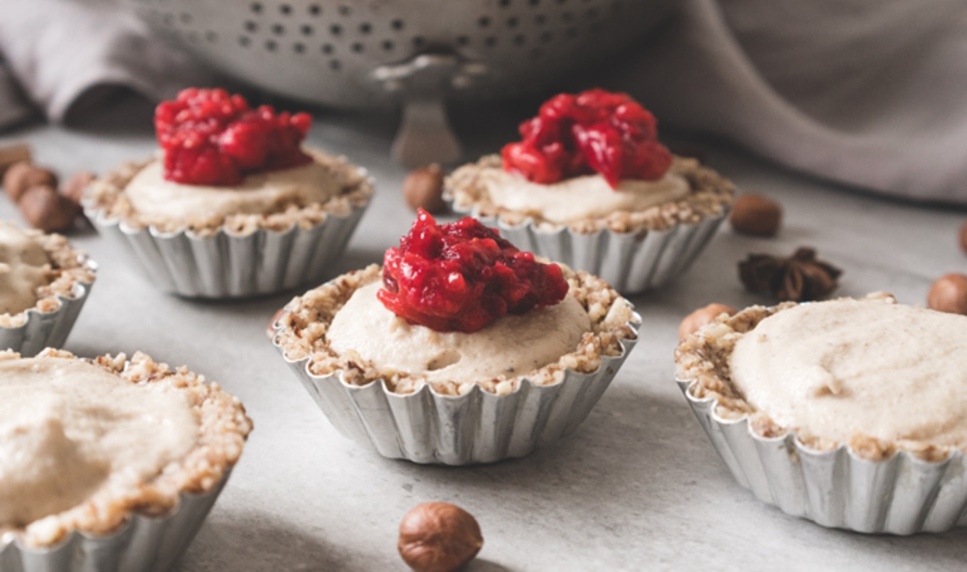 Vegan Vanilla Tarts With Cranberry Compote