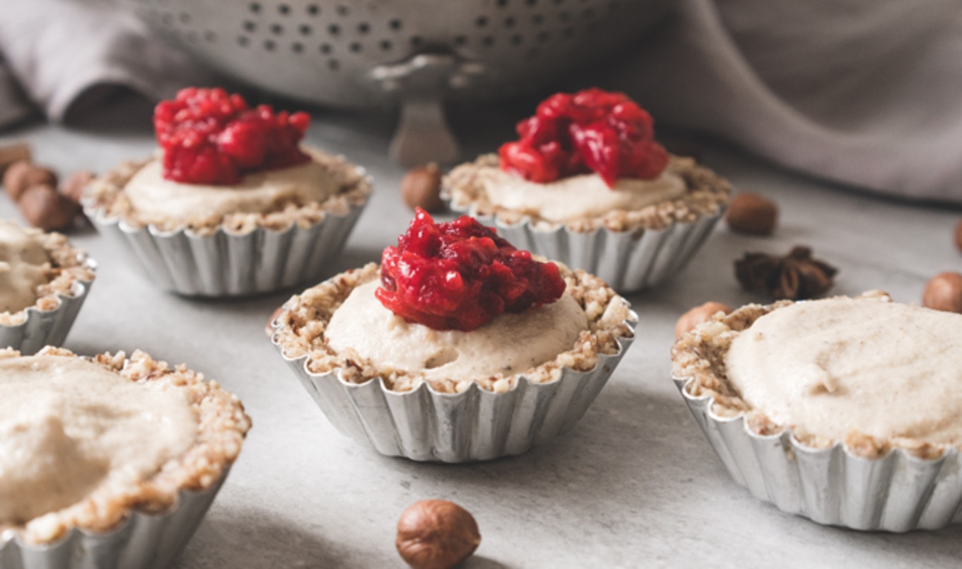 Vanilla Tarts with Cranberry Compote