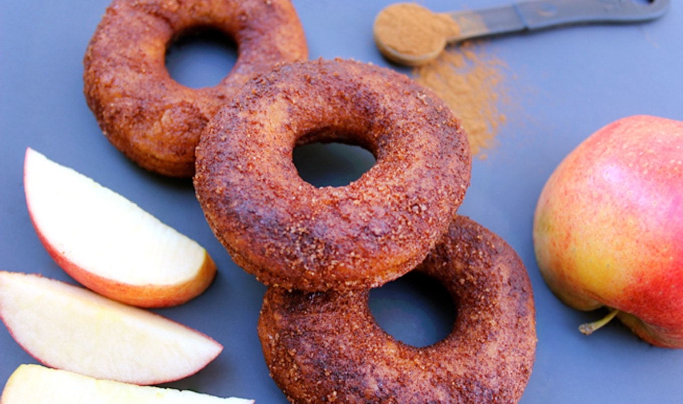 Vegan Apple Cider Sugar Doughnuts