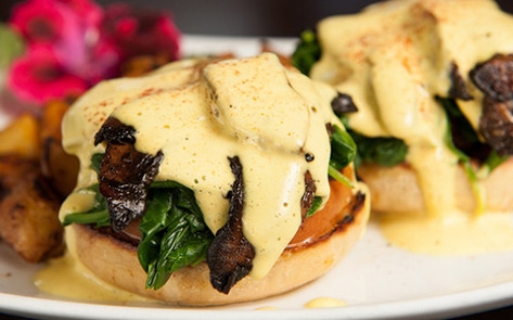 Easy, 4-Step Vegan Portabello Benedict