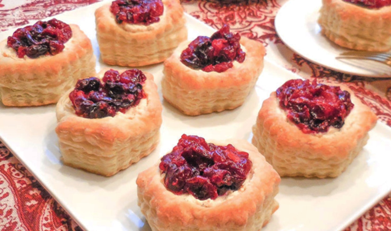 Vegan Roasted Cranberry Puff Pastry