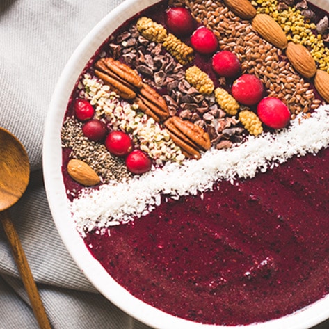 Blueberry Beet Smoothie Bowl
