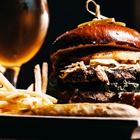 Neighborhood Pub Turns into Vegan Eatery in LA