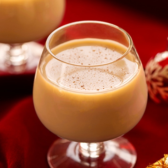 Healthy Cashew Vanilla Bean Vegan Eggnog