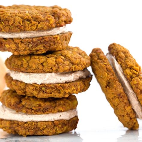 Pumpkin Spice Oatmeal Cream Pies