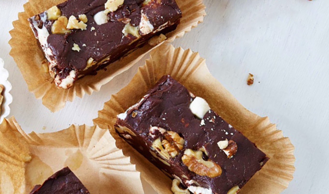 Easy Vegan Rocky Road Fudge