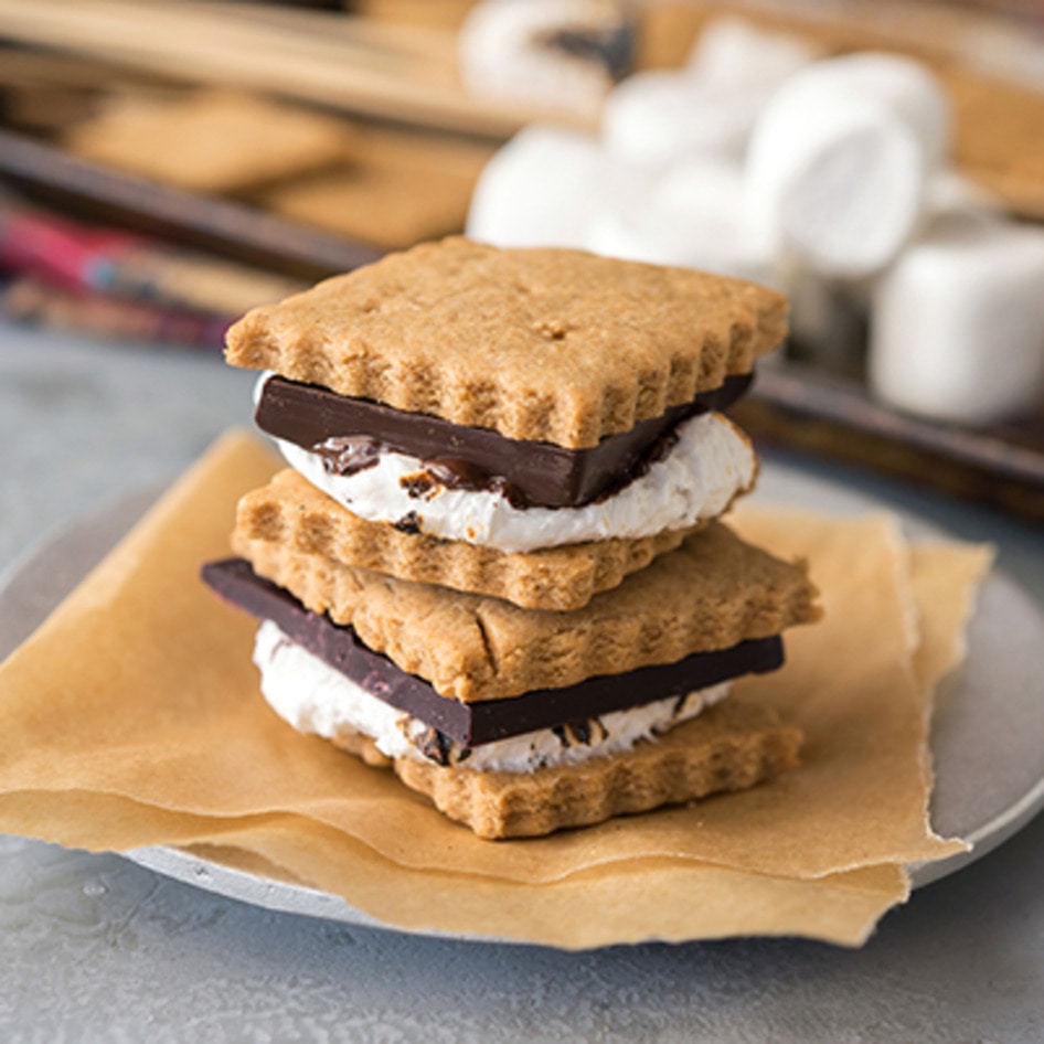 S'mores and More: The Best Vegan Marshmallows