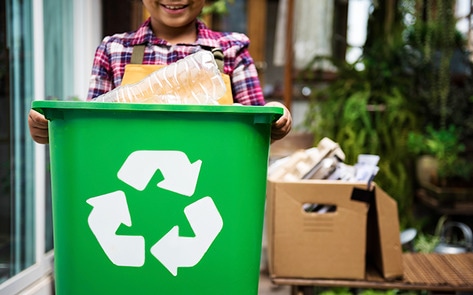 VegNews.RecyclingKid
