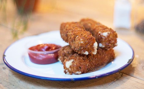 Sales Triple at London Pub After it Goes Vegan