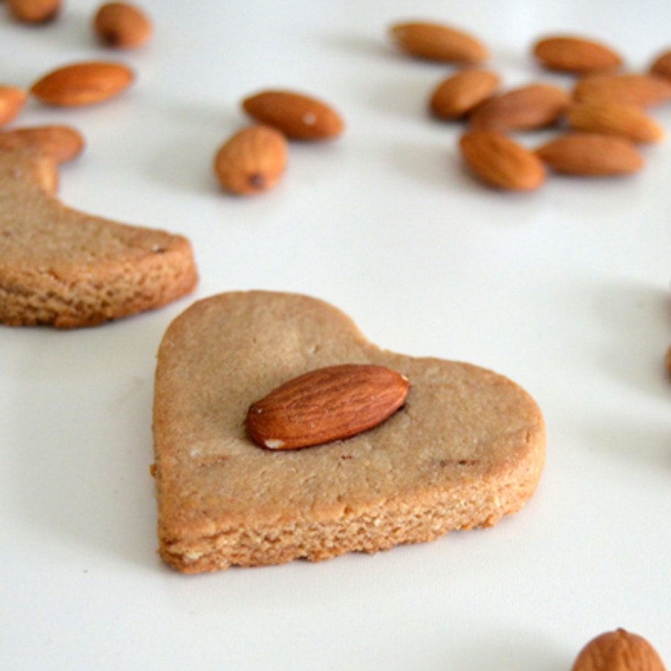 Easy Vegan Nordic Almond Cookies