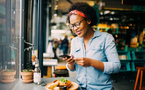 A Vegan Teen Guide to Ordering Food at Non-Vegan Restaurants