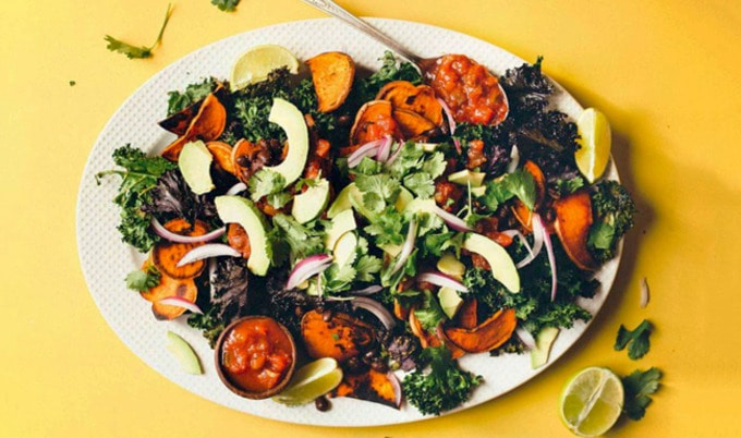 VegNews.KaleChipNachos.MinimalistBaker