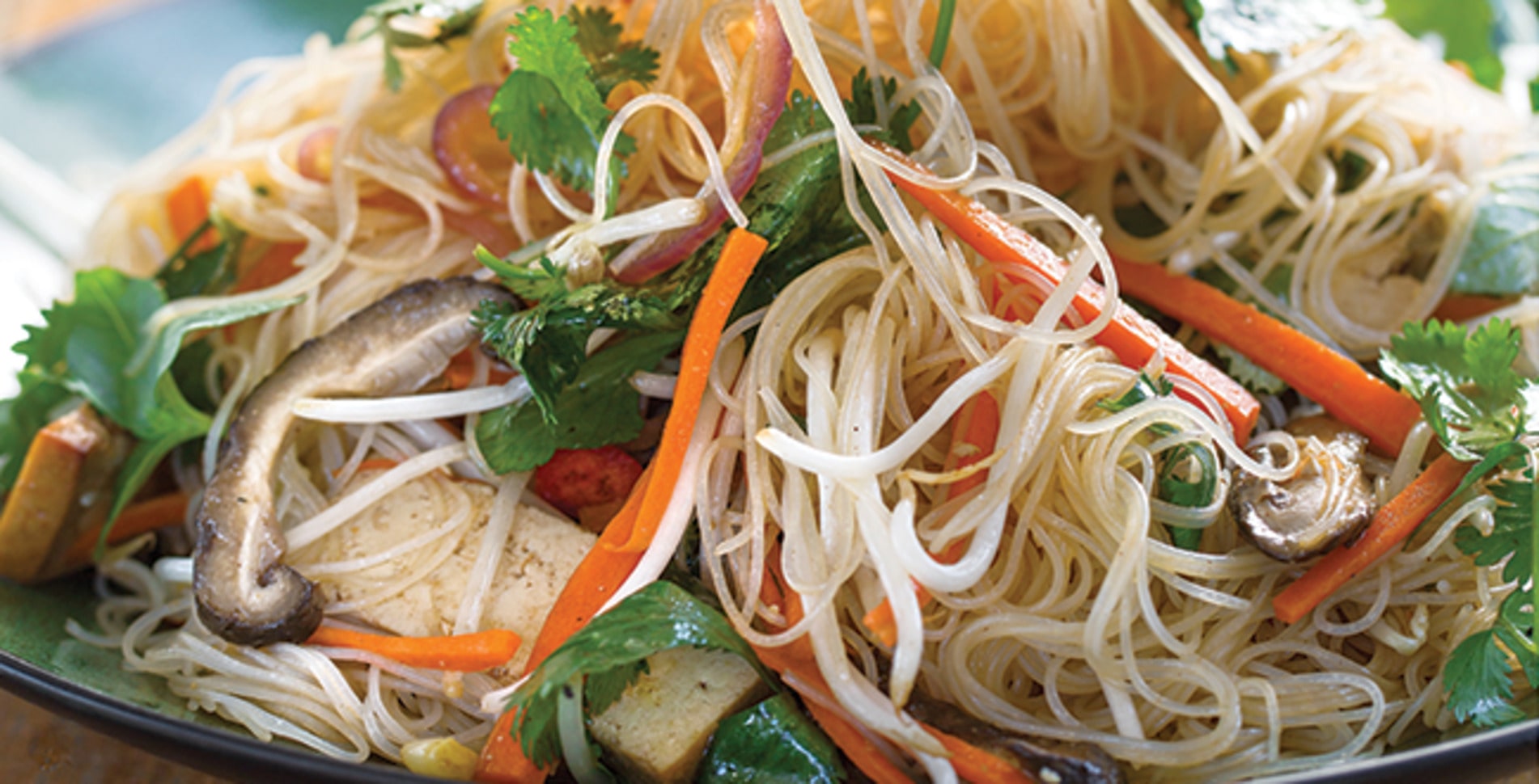 Vietnamese Pho Noodle Salad With Tofu