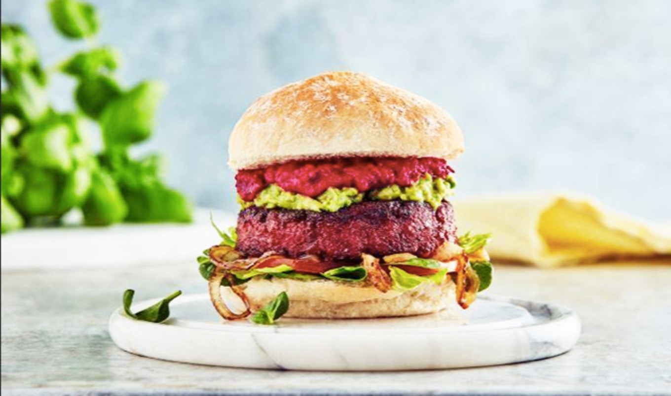 Supermarket Chef Creates New Vegan Bleeding Burger