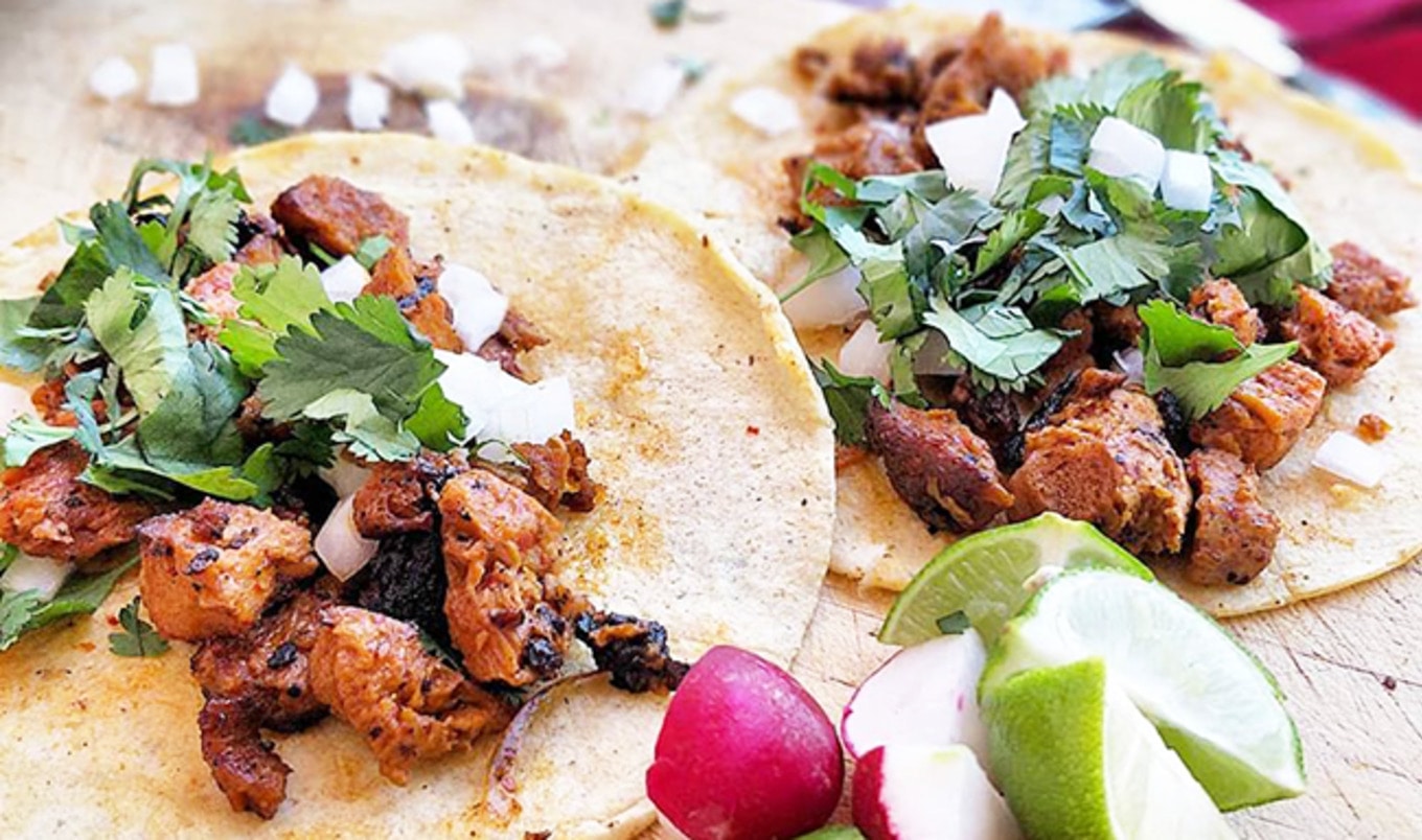 Vegan Tacos Win Food Battle Against Fish Tacos