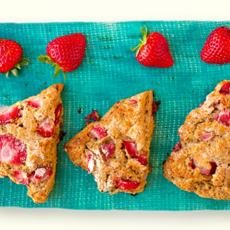 VegNews.StrawberryScones