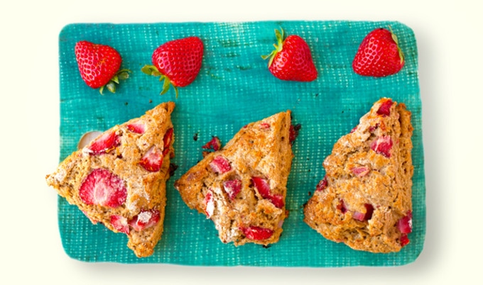 VegNews.StrawberryScones