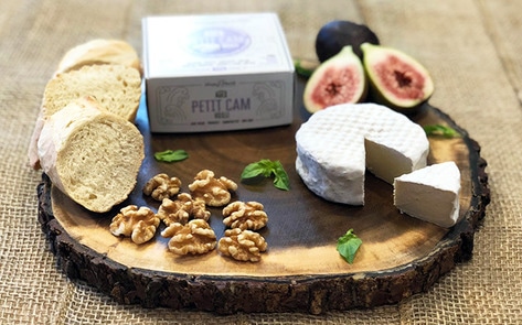 VegNewsHappyHearVeganCheeseOttowa1