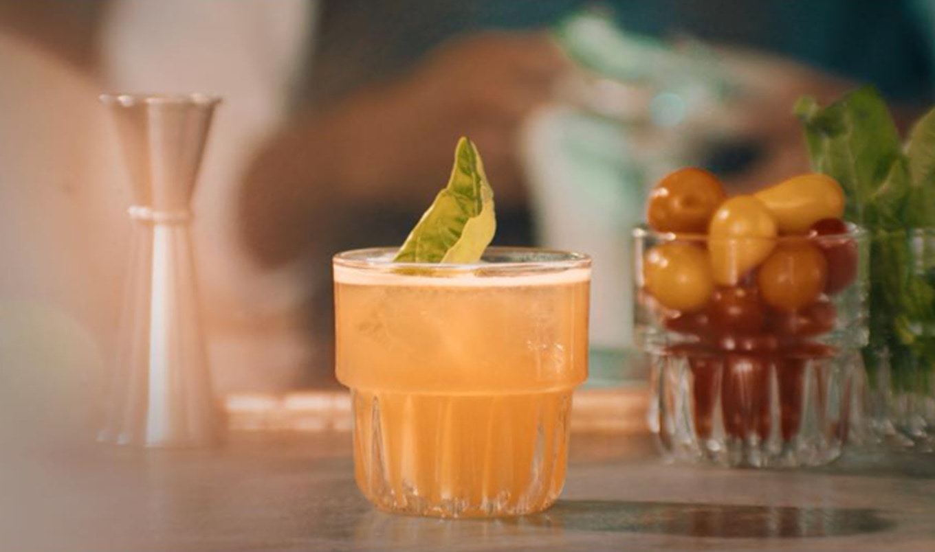 Four Reasons to Visit Brooklyn's All-Vegan Jazz Bar, Bar Velo