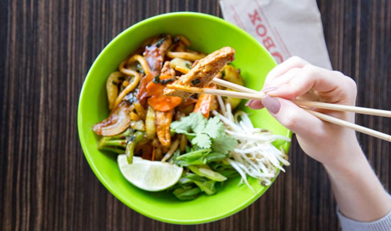DIY Asian Bowl Chain Adds Vegan Meat to Menu