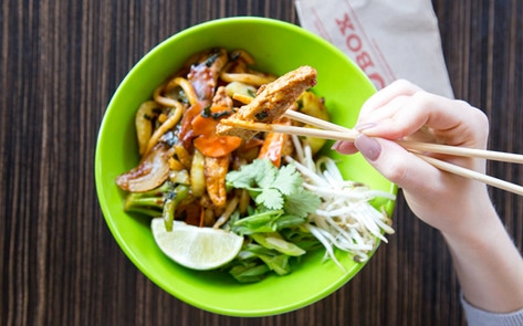 DIY Asian Bowl Chain Adds Vegan Meat to Menu