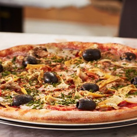 Pizza Chain Becomes First in Asia to Offer Vegan Cheese